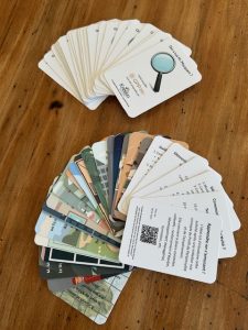 Cartes enquête GPP Golden avec Kresko Solutions
collaborer, partager ses indices, confronter ses points de vue et mobiliser ses différentes façons de réfléchir et d’interagir pour avancer favorablement vers la résolution de l’énigme.